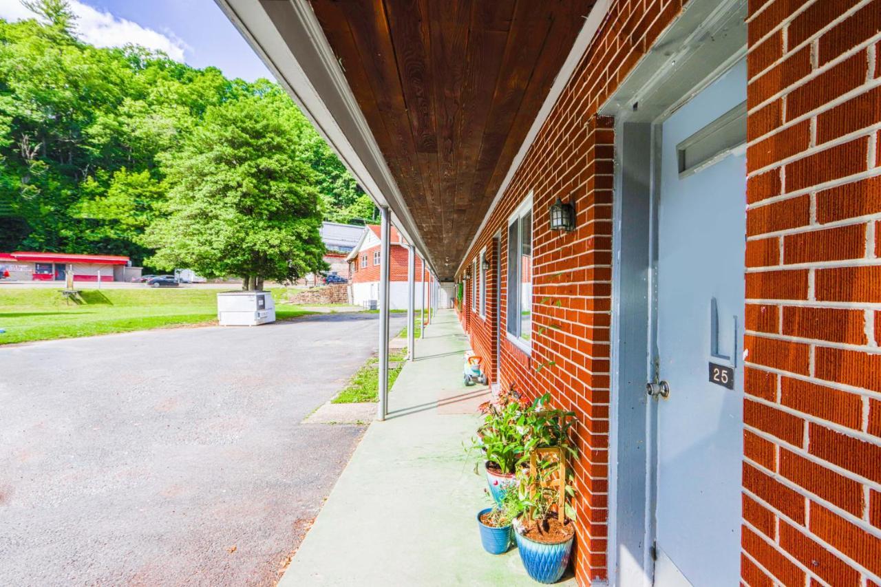Patriot Inn Motel Beaver Wv, By Oyo Dış mekan fotoğraf