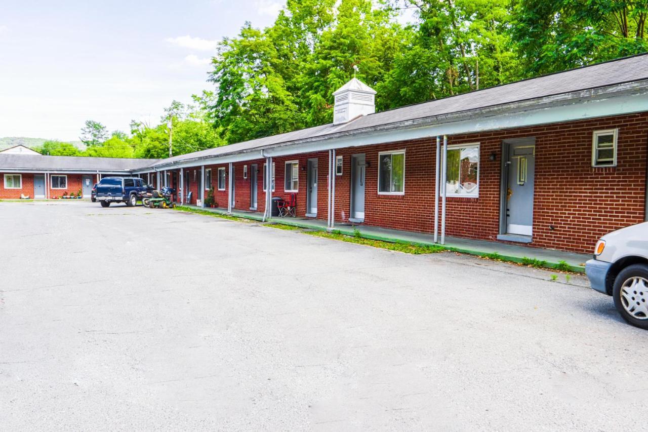 Patriot Inn Motel Beaver Wv, By Oyo Dış mekan fotoğraf