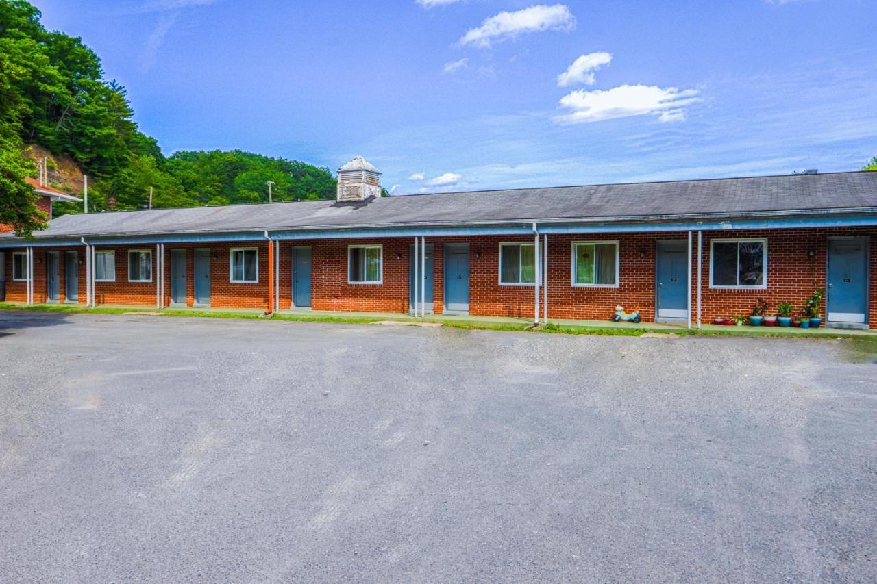 Patriot Inn Motel Beaver Wv, By Oyo Dış mekan fotoğraf