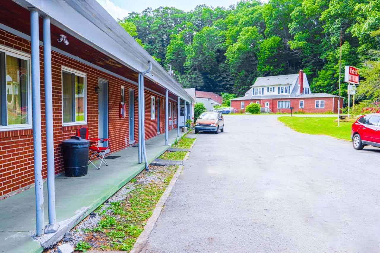 Patriot Inn Motel Beaver Wv, By Oyo Dış mekan fotoğraf